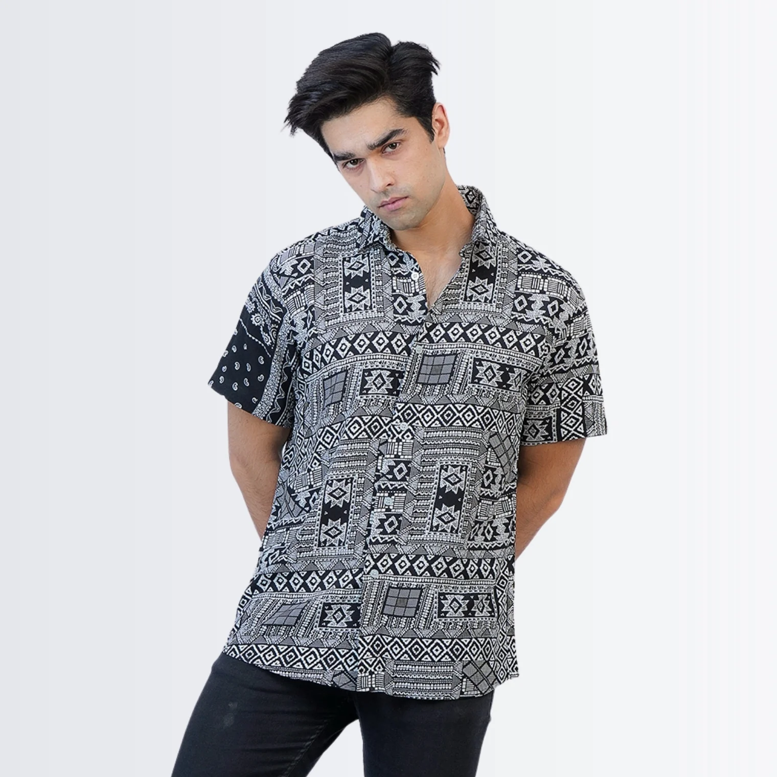 Black Geometric  Printed Shirt - Image 3