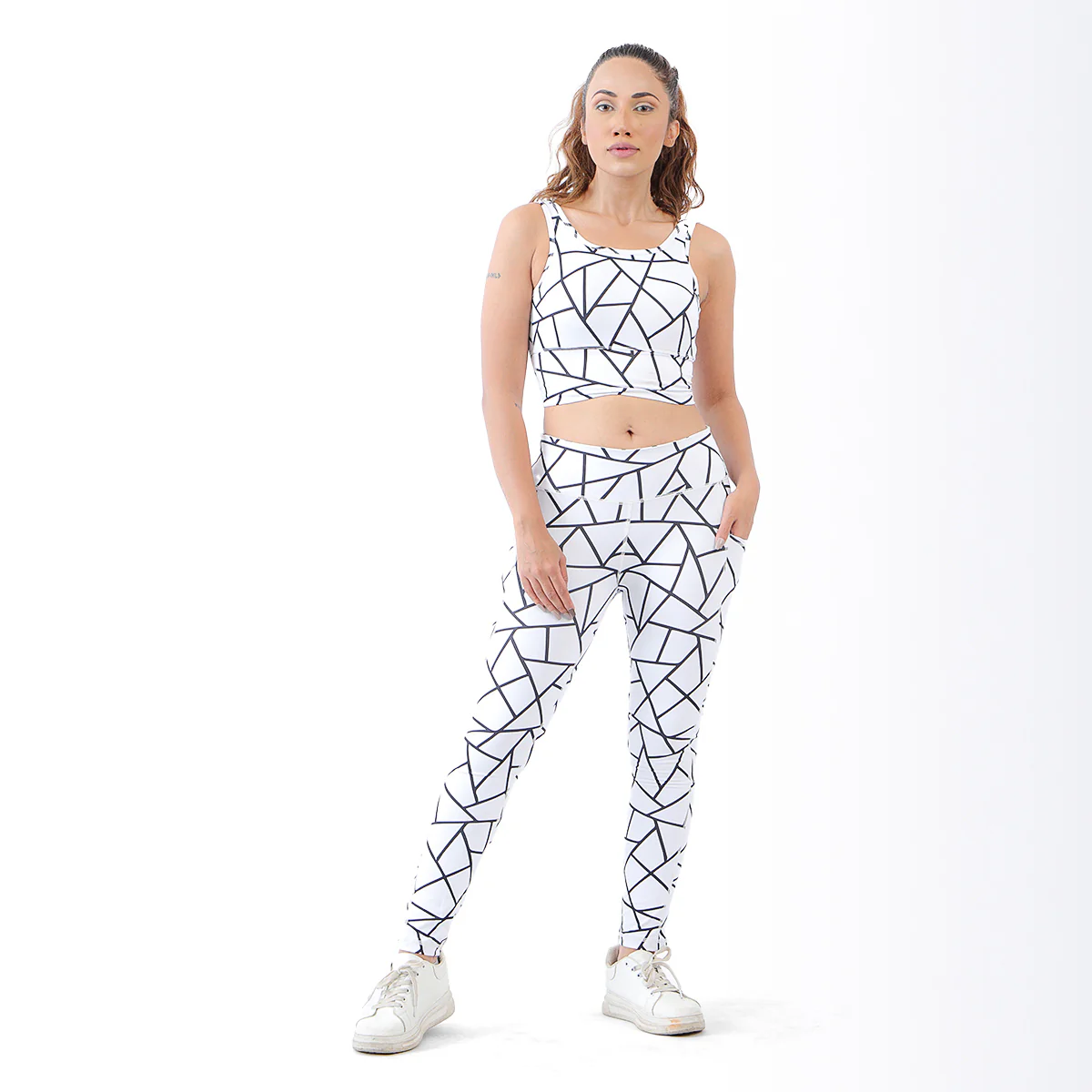 Enhance Linear Sports Bra & Leggings - Image 7