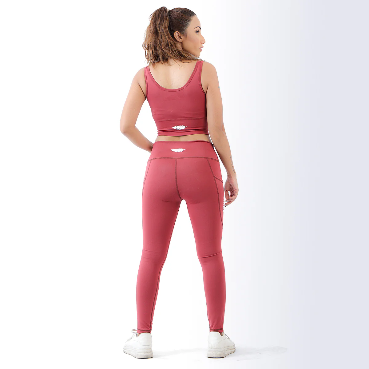Enhance Sports Bra & Leggings Rosewood - Image 3