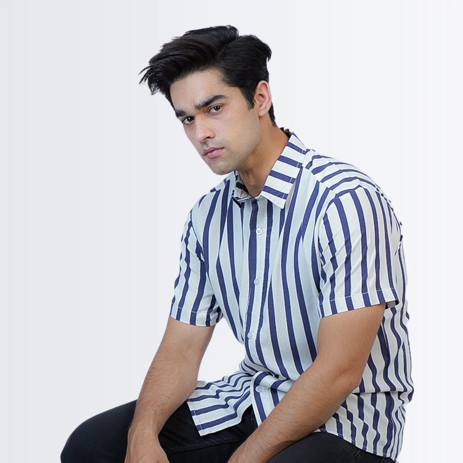 Stripped Blue/White Printed Shirt - Image 4
