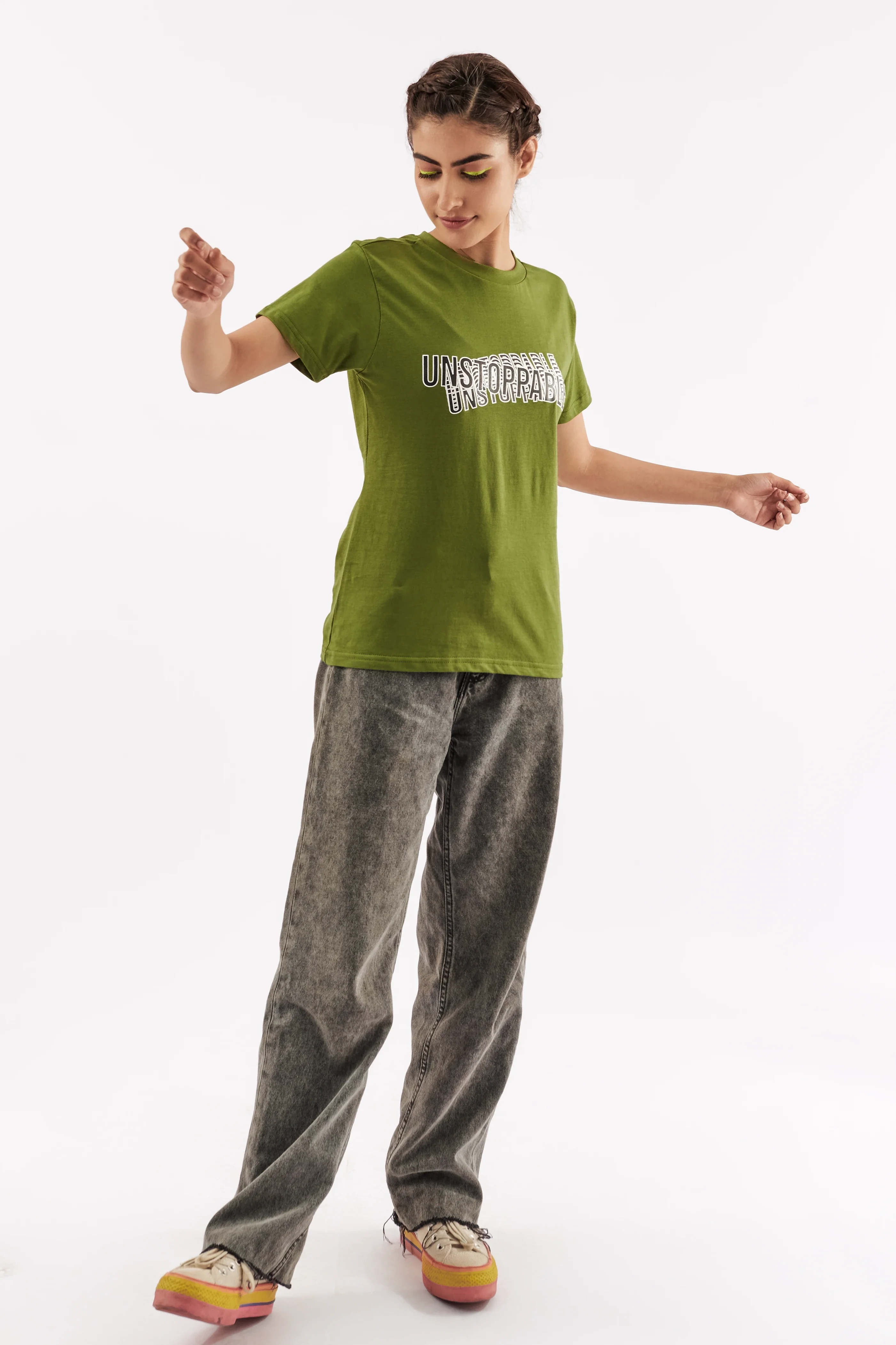 Women's Empowering T-Shirt Olive Green - Image 5